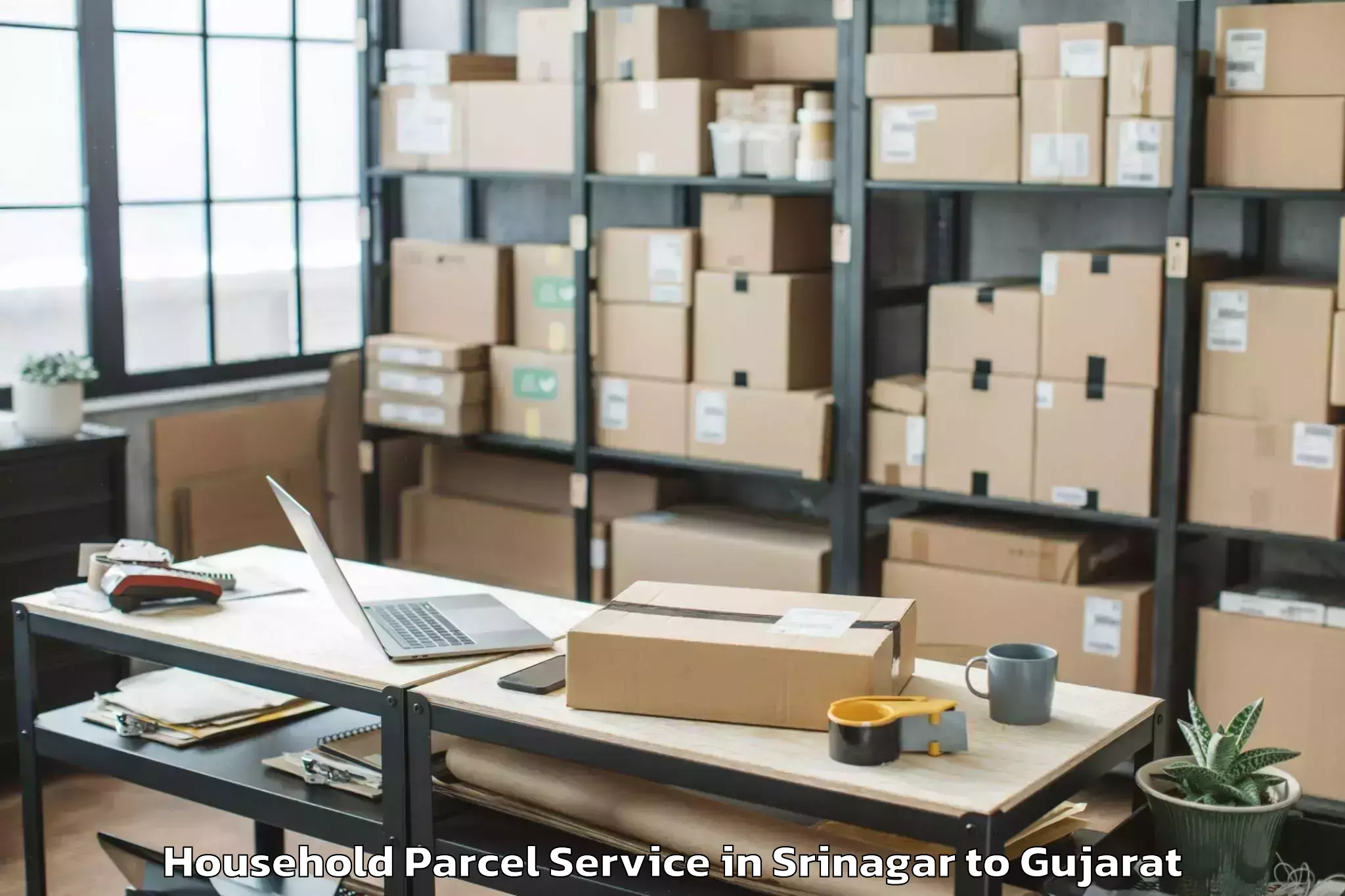 Professional Srinagar to Sabarmati University Ahmedabad Household Parcel